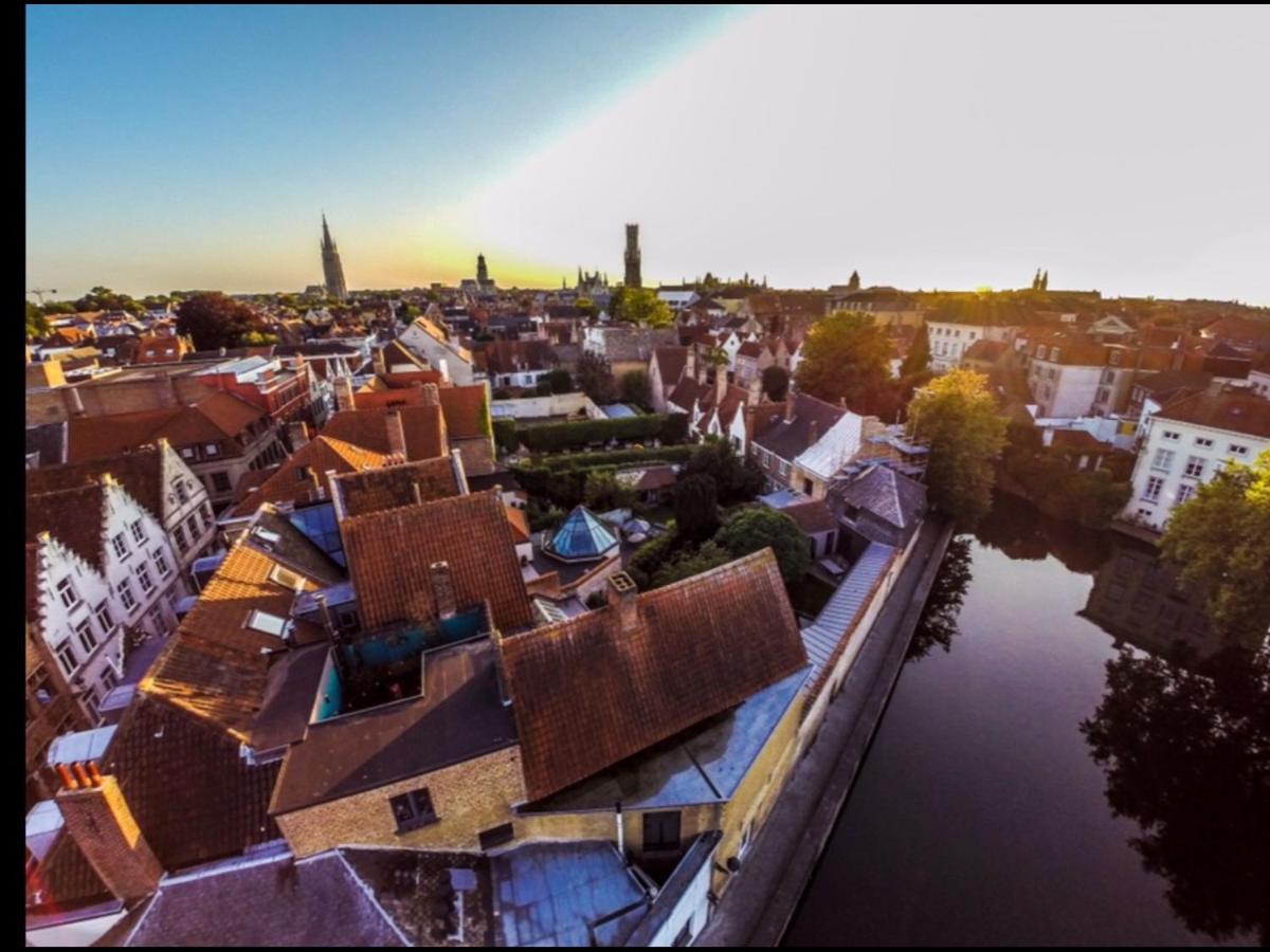 Canal Central Brugge Bagian luar foto