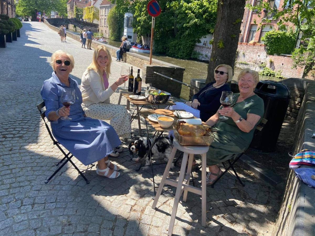 Canal Central Brugge Bagian luar foto
